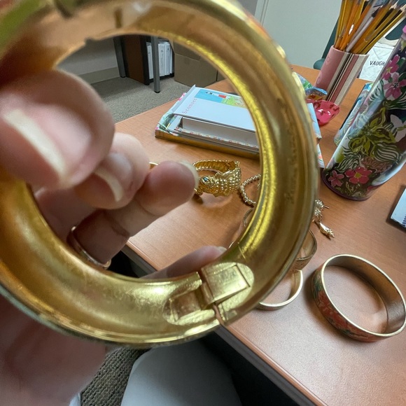 LOT Lilly Pulitzer bracelets 9 gold, and pattern, charm, bracelets & bangles - Picture 14 of 14